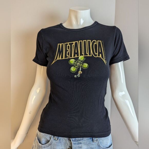 Vintage Metallica No Leaf Clover Baby Tee M Artimonde 2003 Rare Women’s Band Shi - Picture 1 of 9